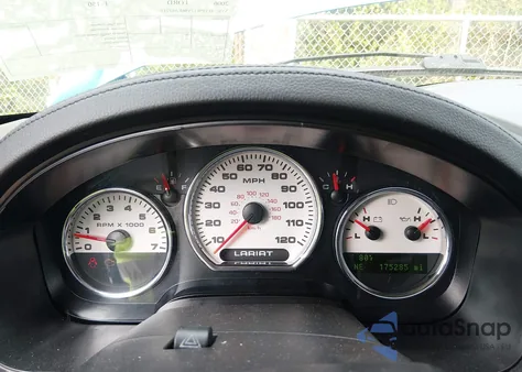 2006 Ford F-150 Lariat/Xlt from USA, damaged, VIN 1FTPW12V06FA67215